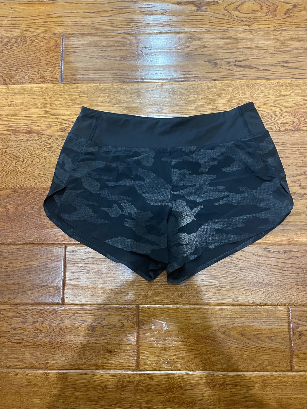 Athleta Women's Black Camo Athletic Shorts